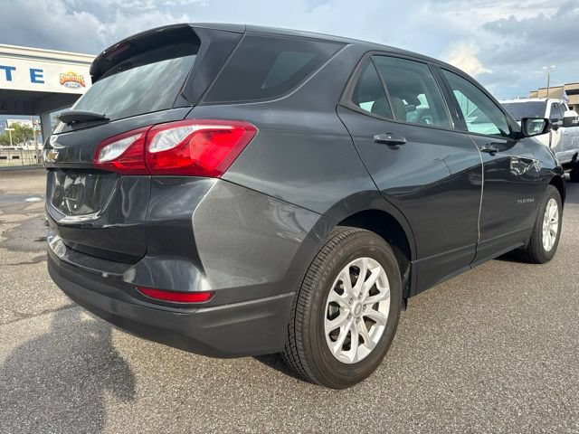 Used 2019 Chevrolet Equinox LS FWD image 5