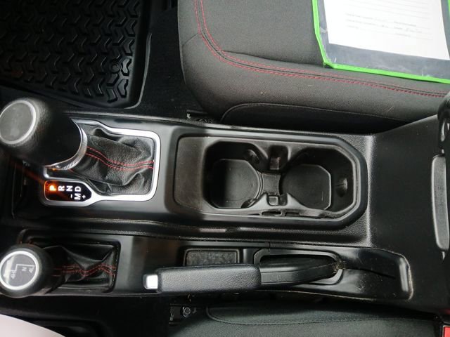 Used 2023 Jeep Wrangler Unlimited Rubicon w/ LED Lighting Group image 39