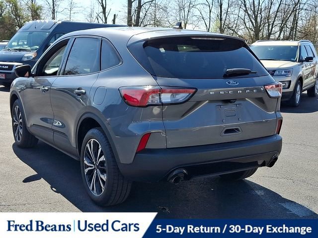 Certified 2022 Ford Escape SE w/ SE Sport Appearance Package image 5