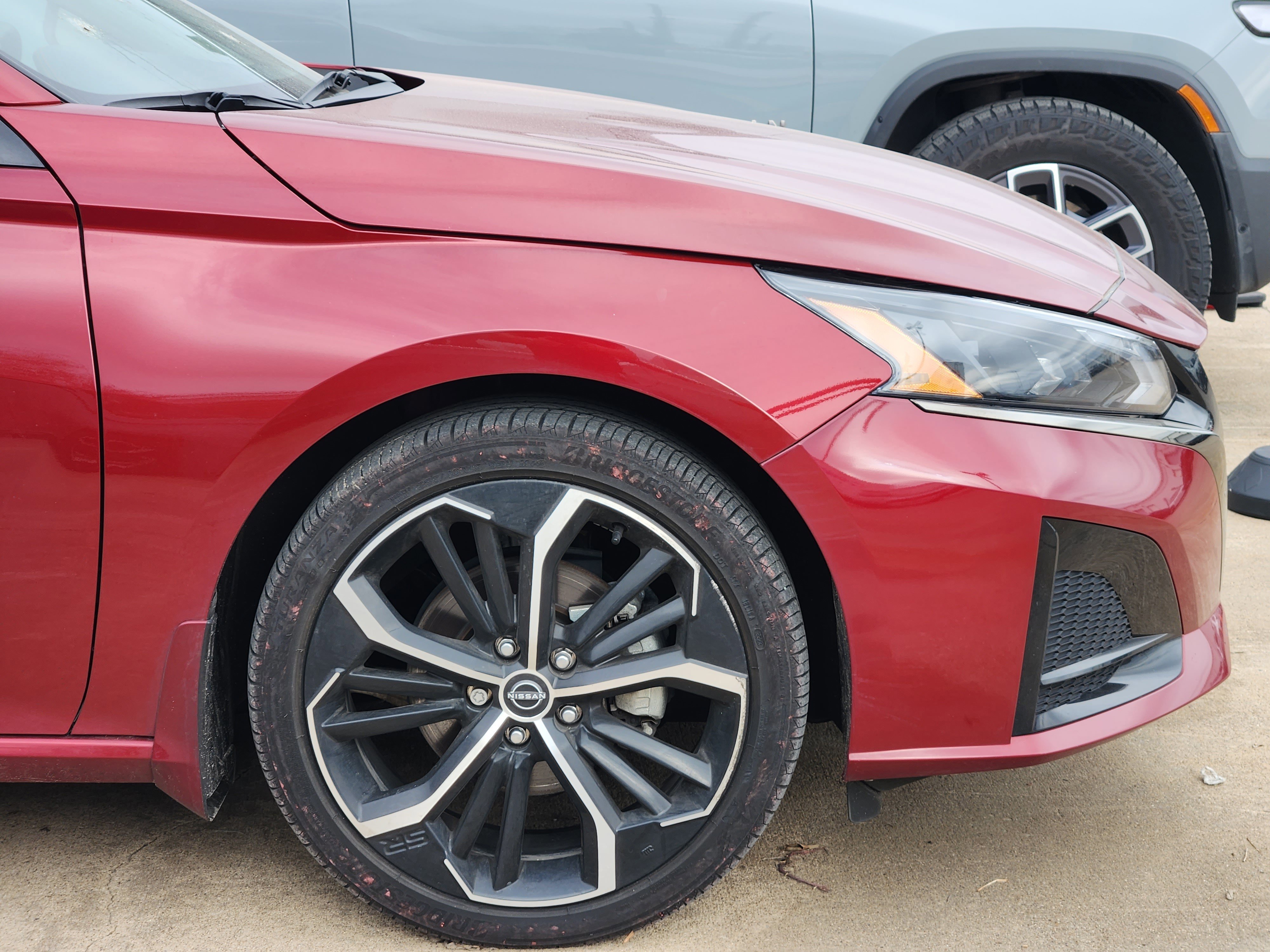 Used 2024 Nissan Altima 2.5 SR image 7