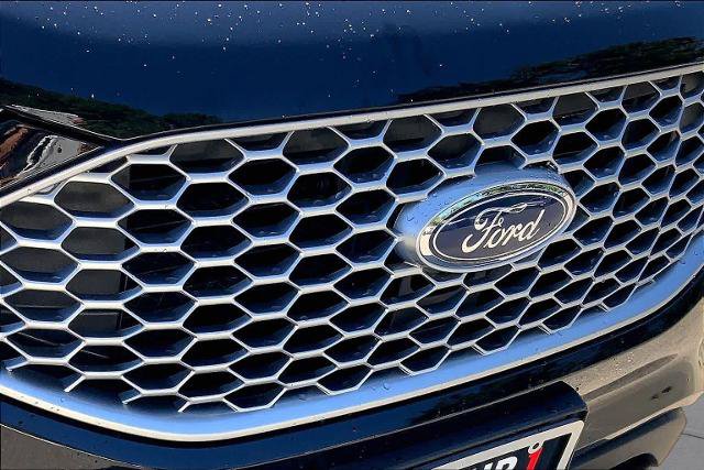 Certified 2024 Ford Edge SEL AWD/4WD image 32