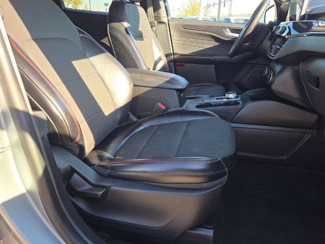 Certified 2024 Ford Escape Active AWD/4WD image 33