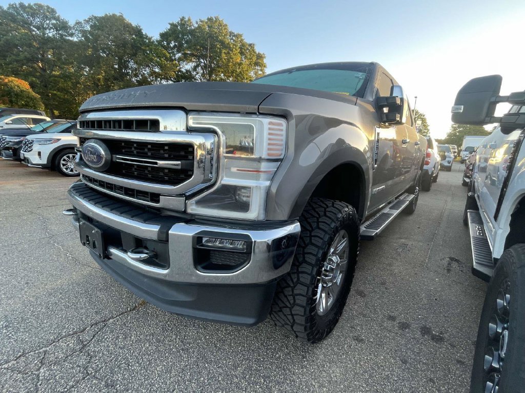 Certified 2021 Ford F250 Lariat w/ Lariat Ultimate Package AWD/4WD image 3