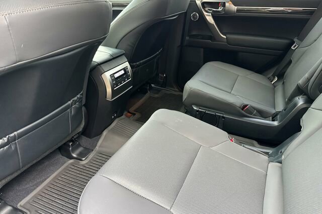 Used 2023 Lexus GX 460 Premium image 9