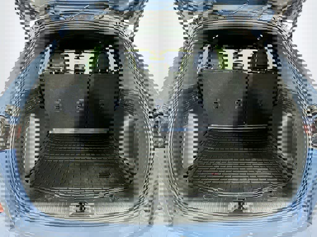 Certified 2024 Ford Escape ST-Line Elite w/ Premium Technology Package image 22