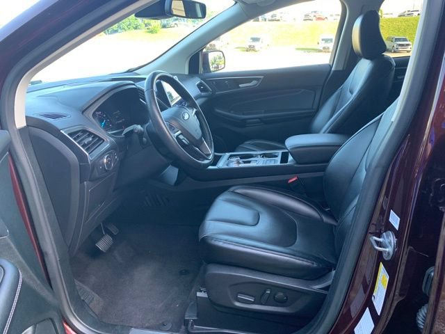 Certified 2022 Ford Edge Titanium AWD/4WD image 23
