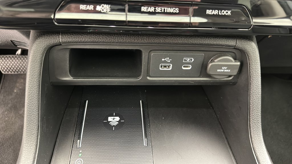 Used 2025 Honda Pilot Touring image 19