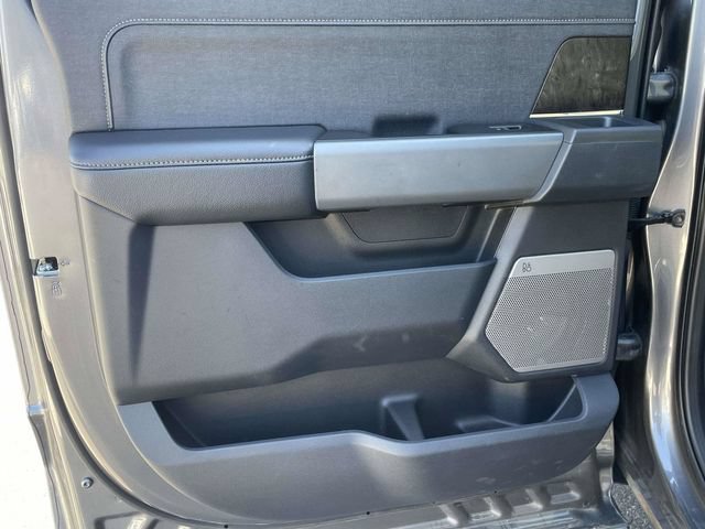 Certified 2024 Ford F250 Lariat w/ Lariat Ultimate Package AWD/4WD image 9