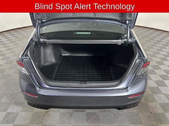 Used 2024 Honda Accord Touring image 19