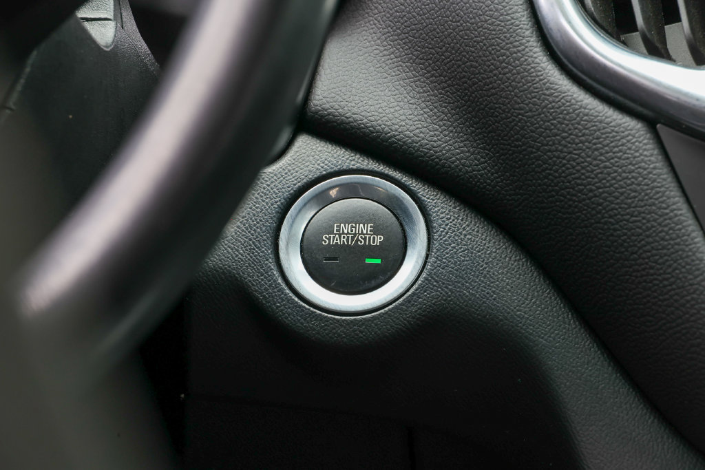 Used 2022 Chevrolet Equinox LT FWD image 14