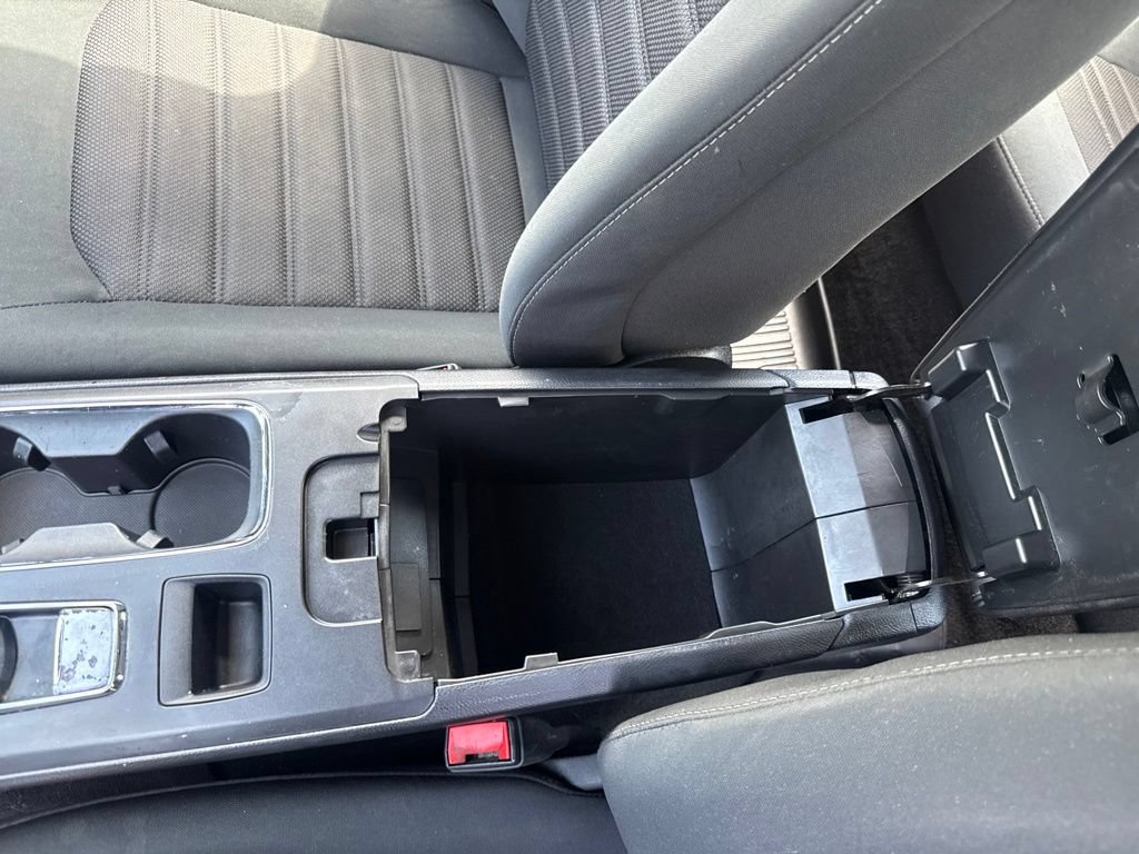 Certified 2020 Ford Fusion SE AWD/4WD image 37