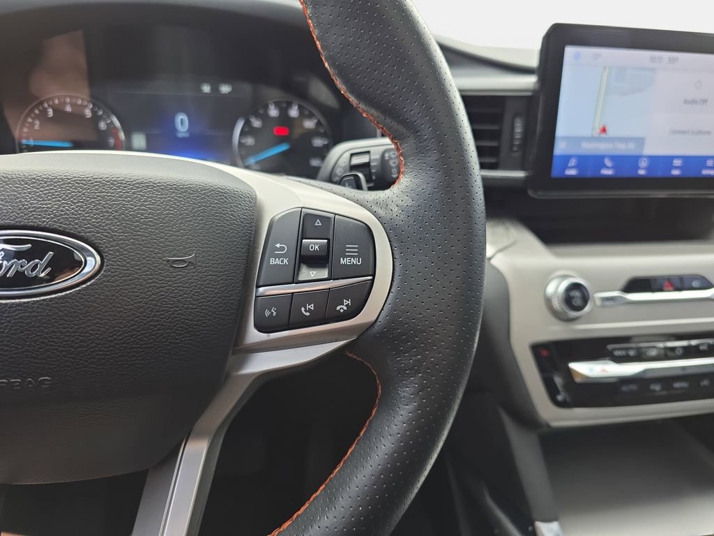 Certified 2022 Ford Explorer Timberline w/ Timberline Technology Package AWD/4WD image 16