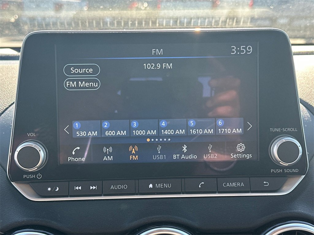 Used 2024 Nissan Sentra SV image 28