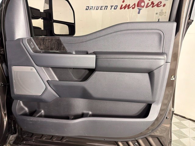 Certified 2024 Ford F250 Lariat w/ Lariat Ultimate Package AWD/4WD image 34