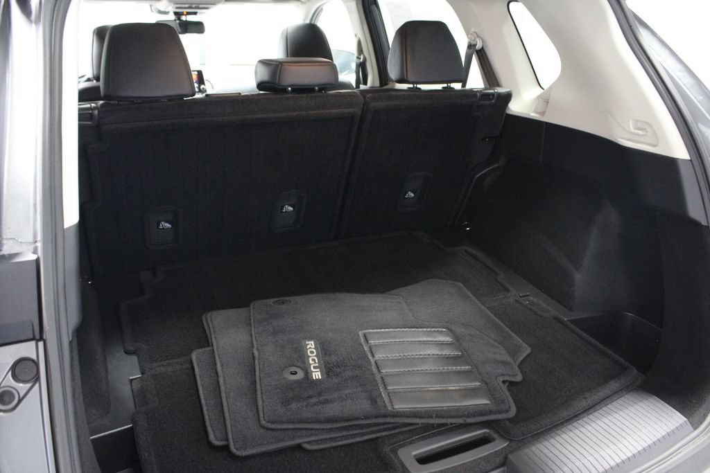 Used 2023 Nissan Rogue SL AWD/4WD image 17