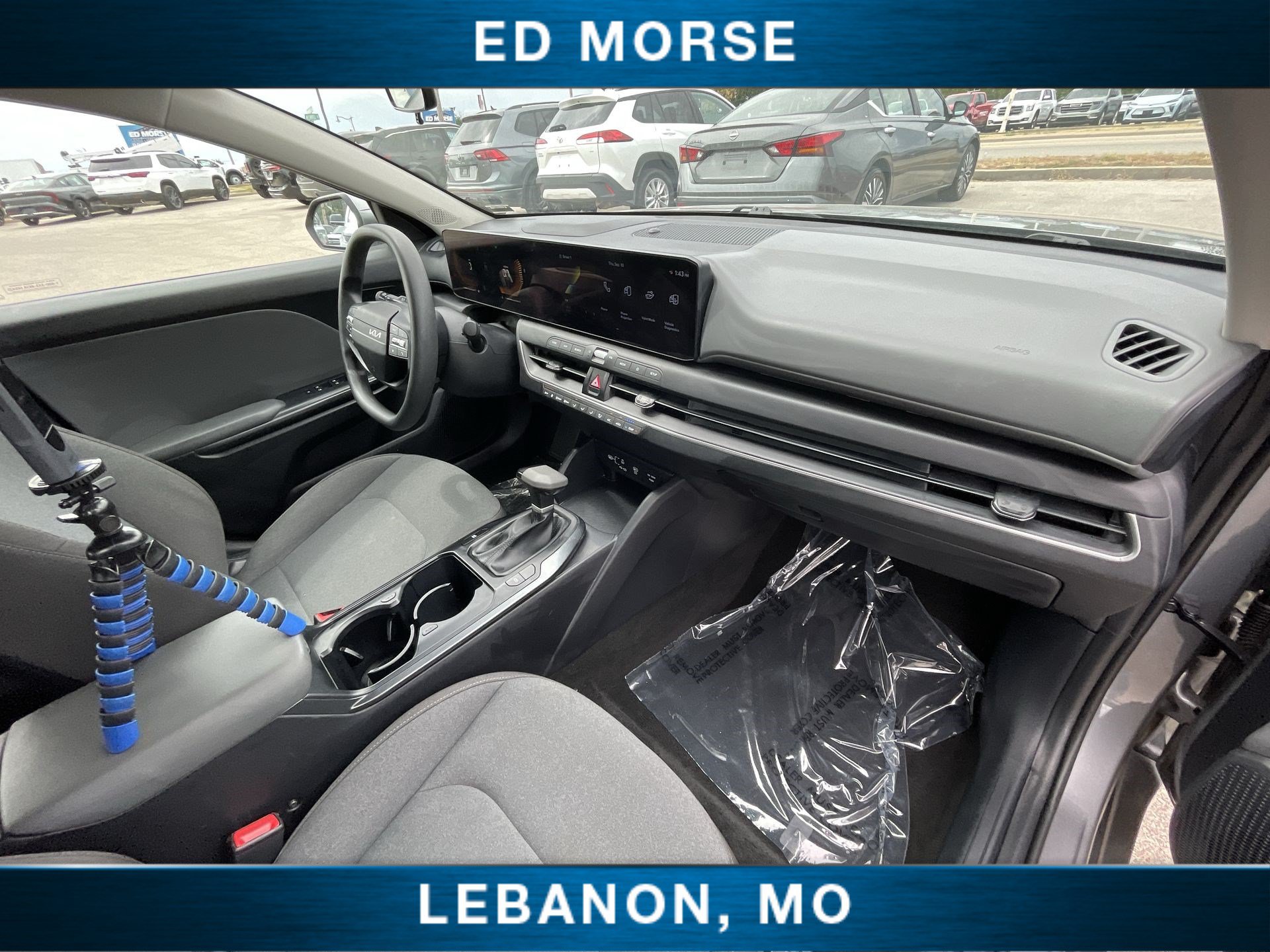 Used 2025 Kia K4 FWD image 26