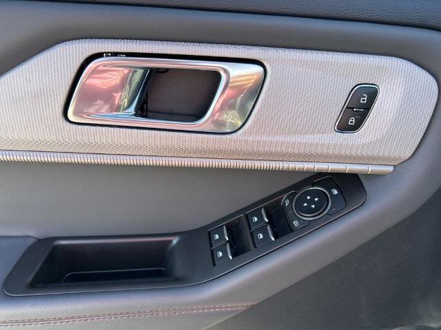 Certified 2025 Ford Explorer Active RWD image 18