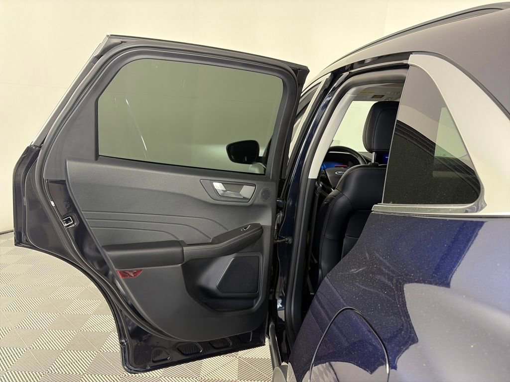 Certified 2021 Ford Escape Titanium w/ Titanium Elite Package image 11