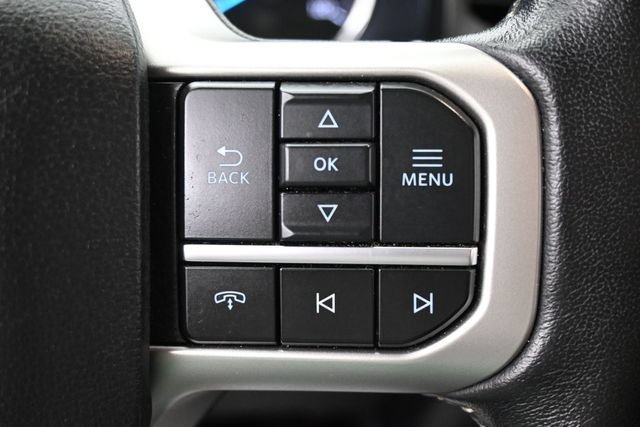 Certified 2024 Ford Expedition XLT RWD image 17