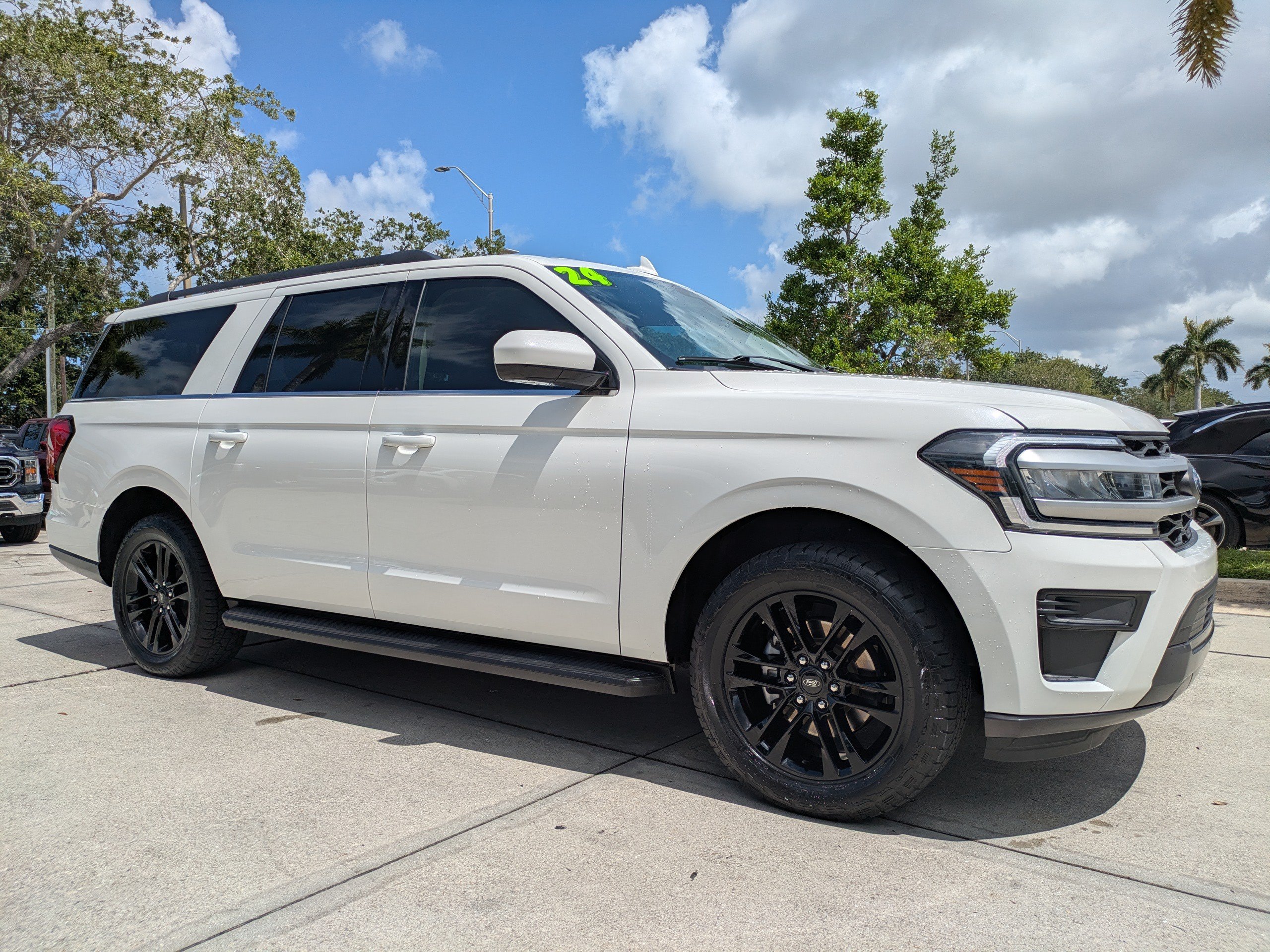 Certified 2024 Ford Expedition Max XLT RWD image 2