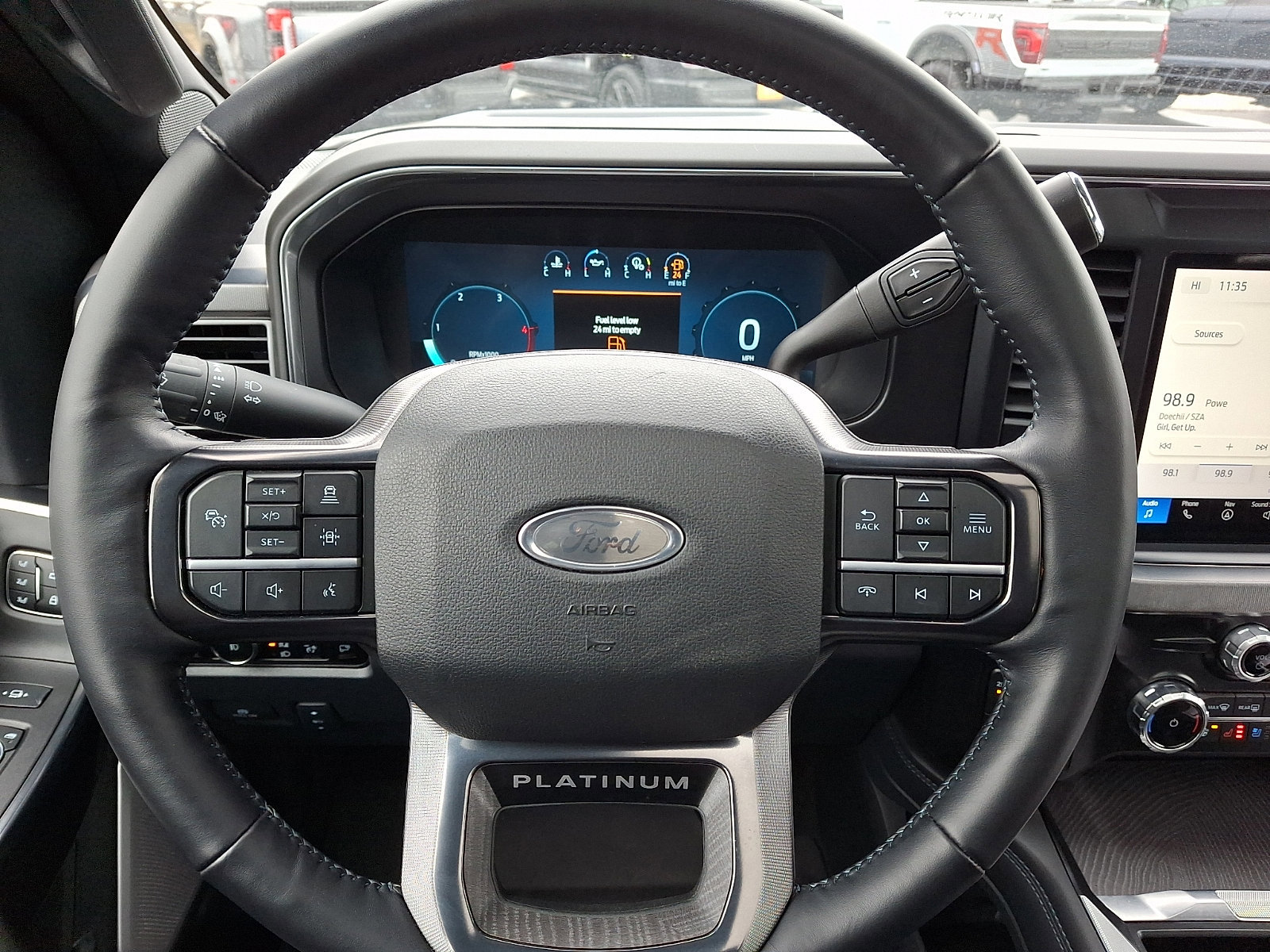 Certified 2025 Ford F450 Platinum w/ FX4 Off-Road Package image 26