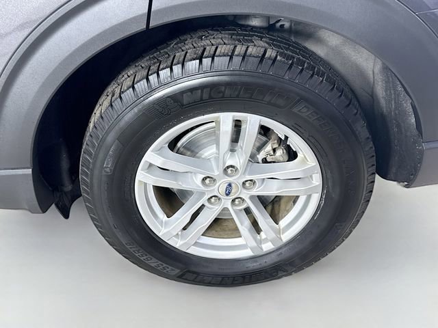 Certified 2020 Ford Explorer XLT w/ Equipment Group 202A image 32