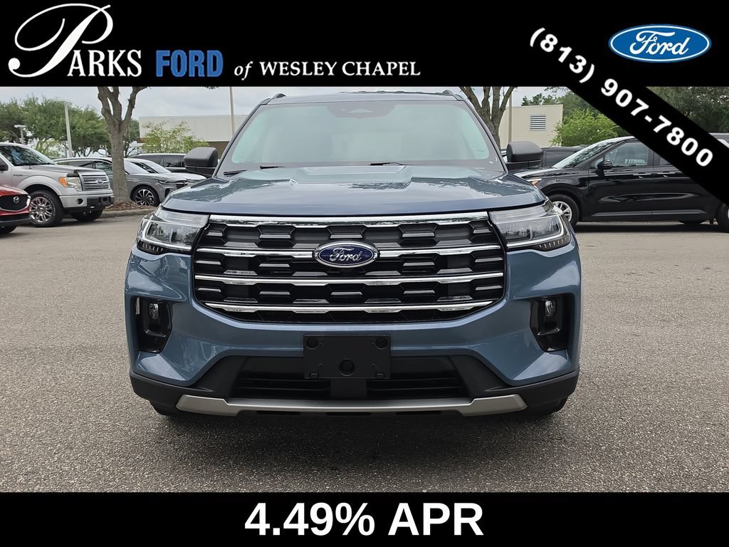 Certified 2025 Ford Explorer Active w/ Active Comfort Package RWD image 3