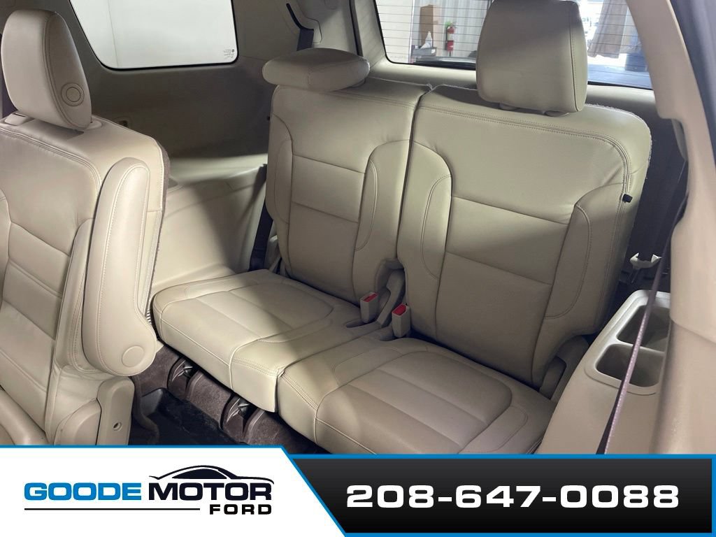 Used 2017 GMC Acadia Denali w/ Technology Package AWD/4WD image 21