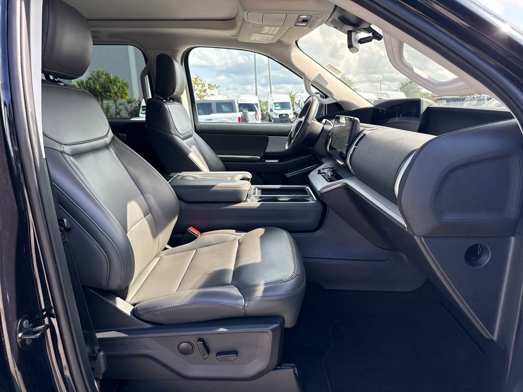 Certified 2025 Ford Expedition Max Active RWD image 26