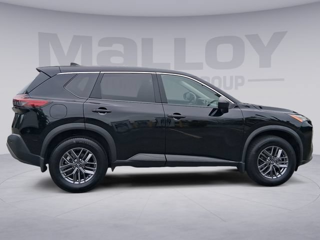 Used 2023 Nissan Rogue S AWD/4WD image 6