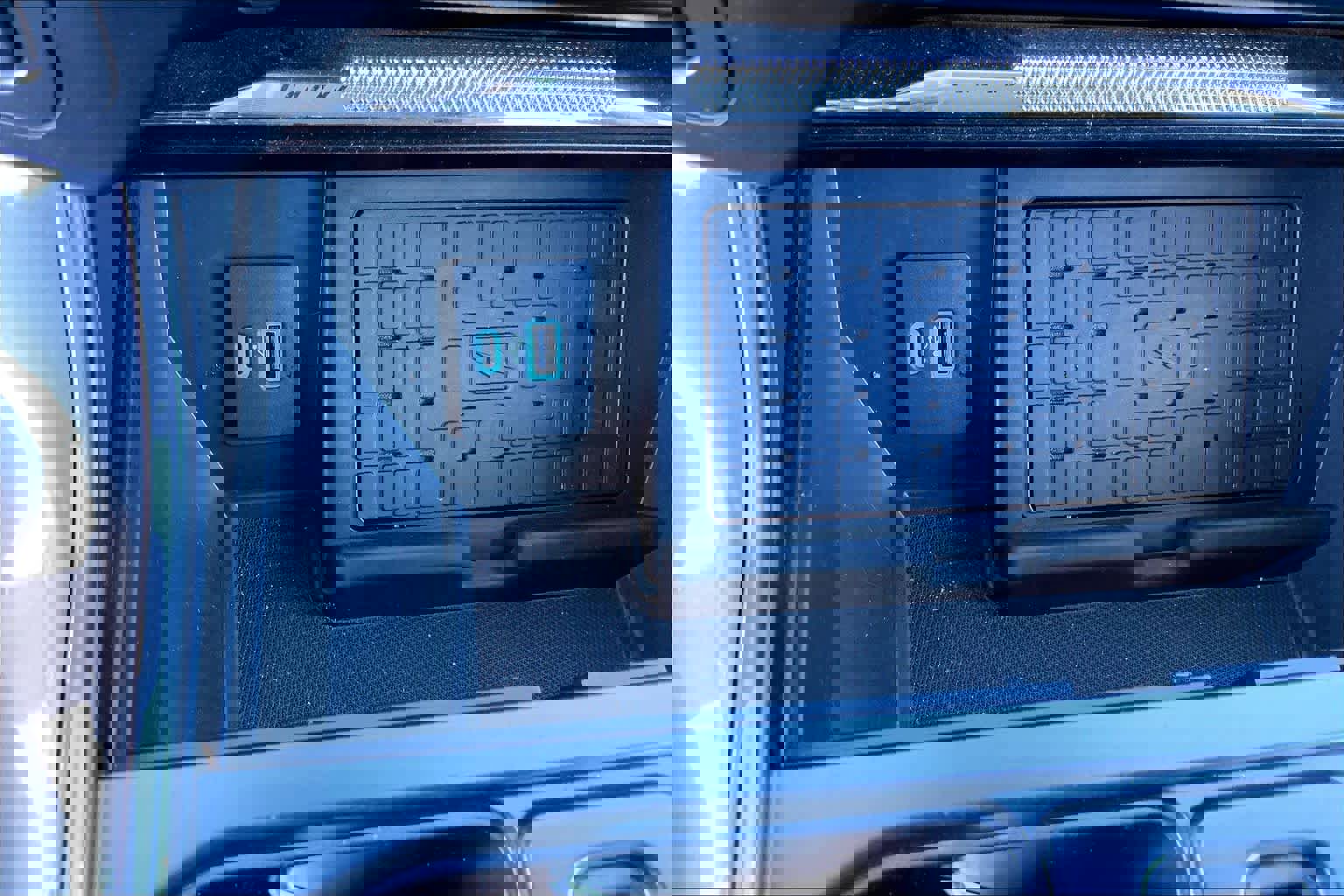 Certified 2023 Ford F150 Tremor w/ Equipment Group 402A High image 31