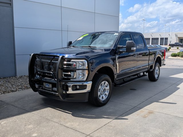 Certified 2024 Ford F250 XLT w/ FX4 Off-Road Package AWD/4WD image 8