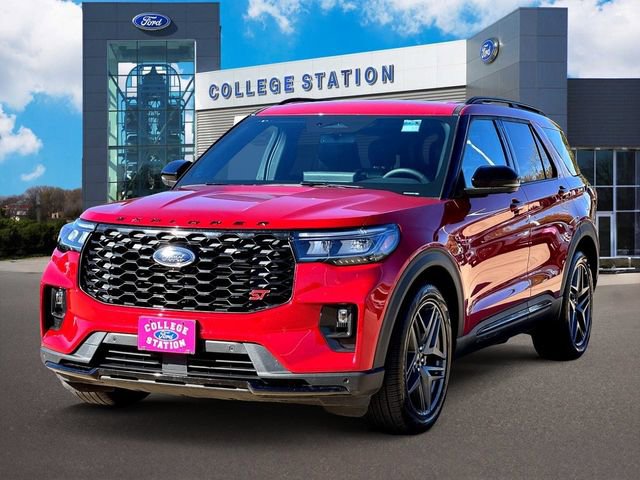 Certified 2025 Ford Explorer ST image 3