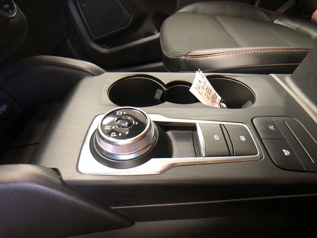 Certified 2025 Ford Escape ST-Line AWD/4WD image 18