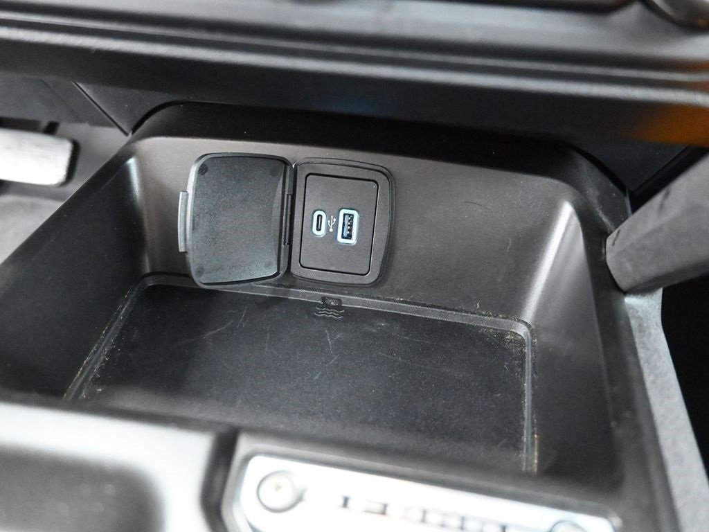 Certified 2021 Ford Bronco Badlands image 28