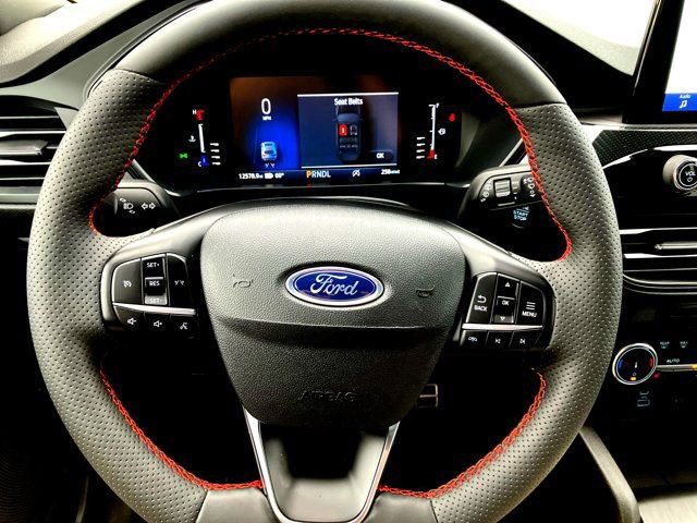 Certified 2023 Ford Escape ST-Line image 25