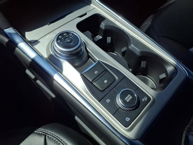 Certified 2023 Ford Explorer XLT w/ Equipment Group 202A AWD/4WD image 7