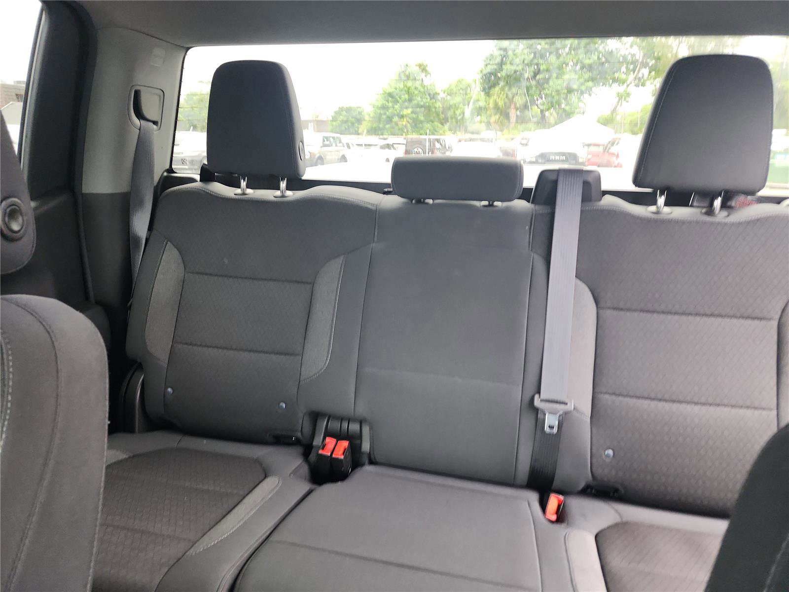 Used 2021 Chevrolet Silverado 1500 LT w/ Z71 Off-Road Package image 20