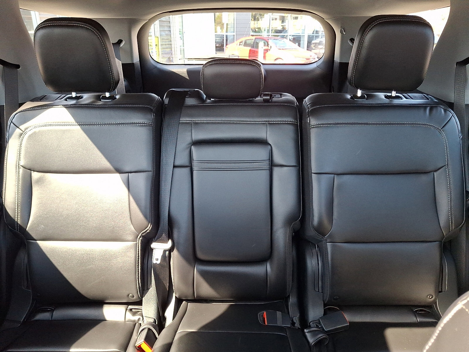 Certified 2023 Ford Explorer XLT w/ Equipment Group 202A image 19