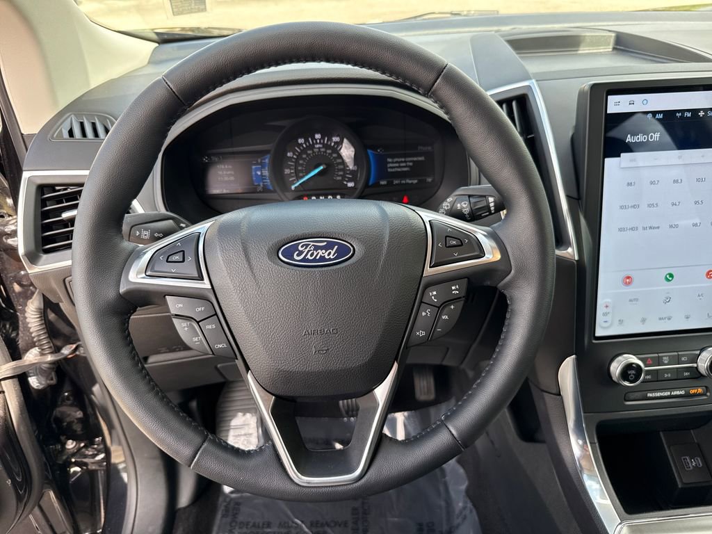 Certified 2024 Ford Edge Titanium image 14