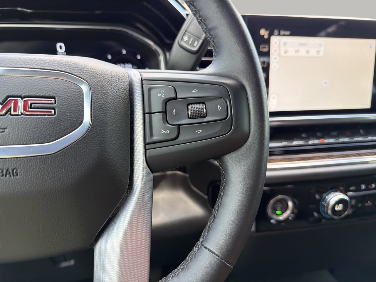 Used 2024 GMC Sierra 1500 Elevation AWD/4WD image 28