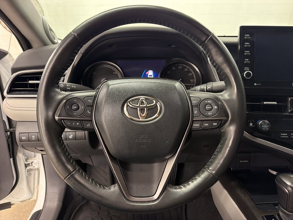 Used 2023 Toyota Camry XSE w/ Navigation Package FWD image 18