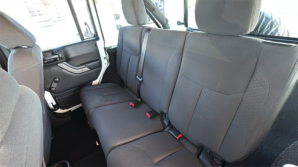 Used 2017 Jeep Wrangler Unlimited Sport w/ Connectivity Group image 19