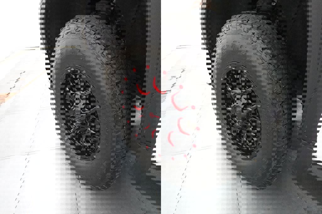 Used 2021 GMC Sierra 1500 AT4 image 28