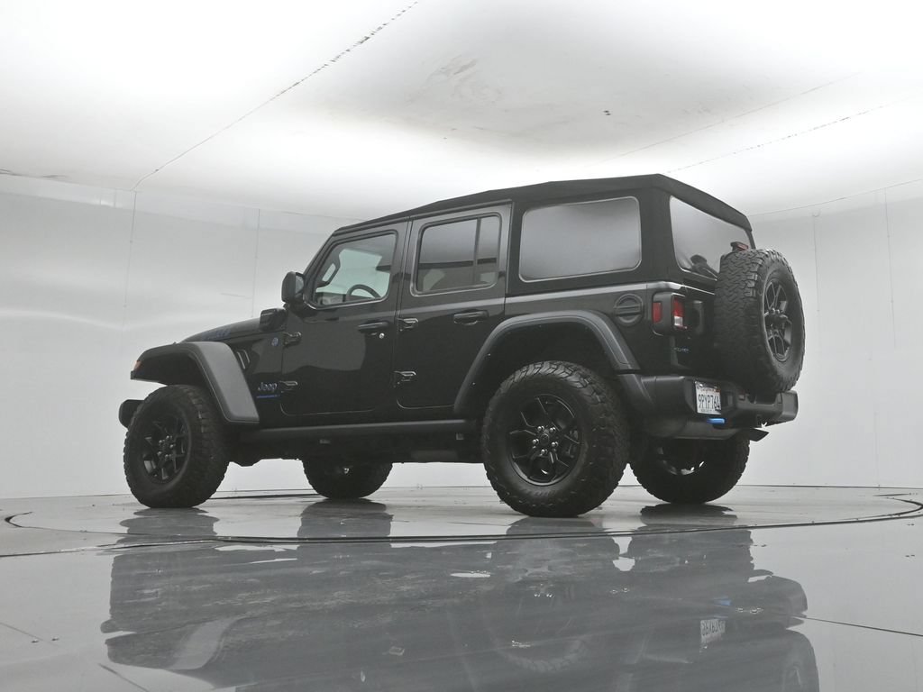 Used 2024 Jeep Wrangler Unlimited AWD/4WD image 52