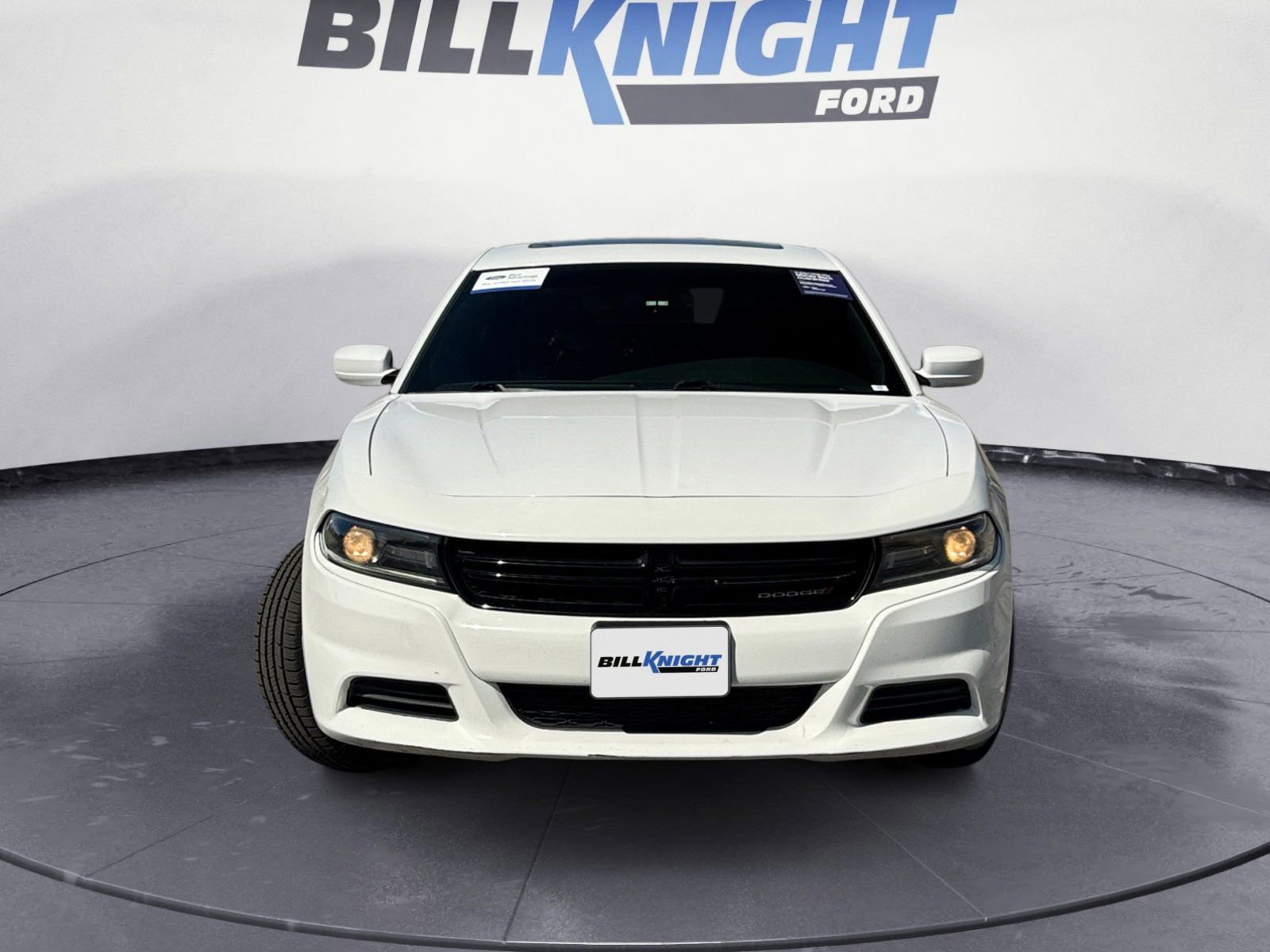 Used 2021 Dodge Charger SXT w/ Leather Interior Group image 5