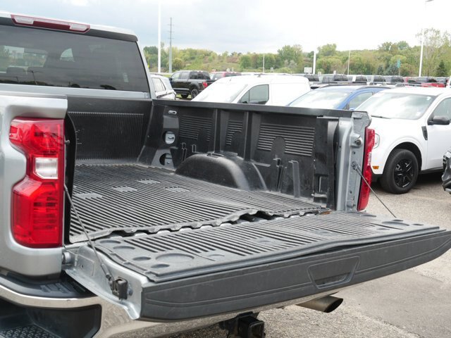 Used 2025 Chevrolet Silverado 2500 LT w/ Convenience Package AWD/4WD image 18