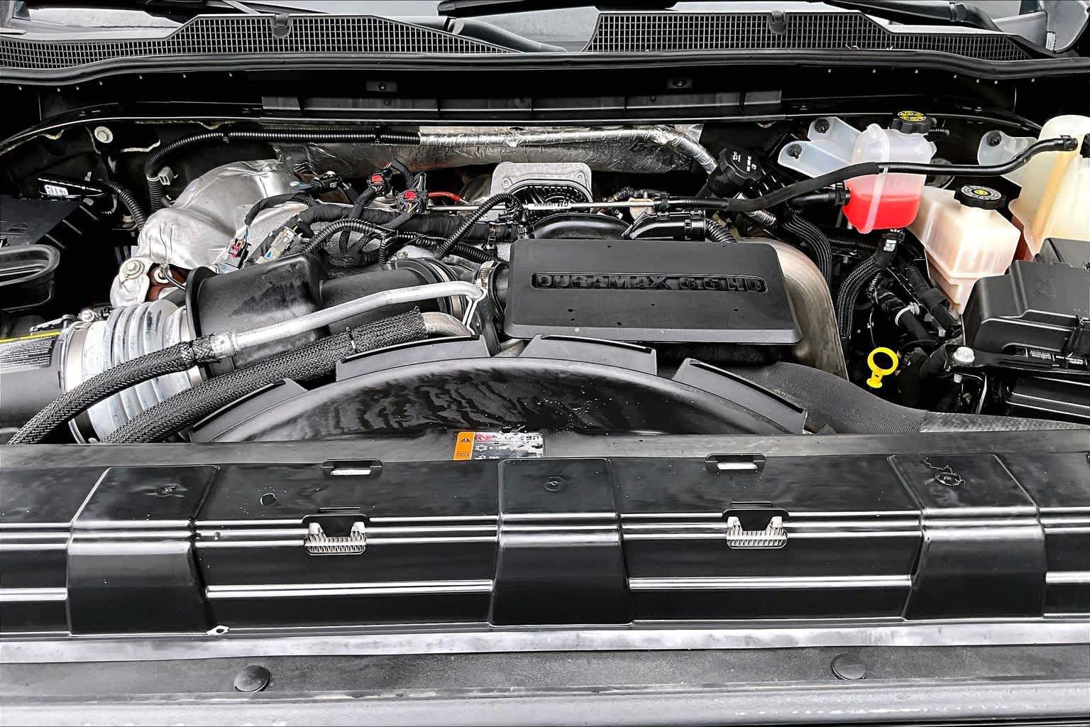 Used 2024 Chevrolet Silverado 2500 LTZ w/ LTZ Plus Package AWD/4WD image 32