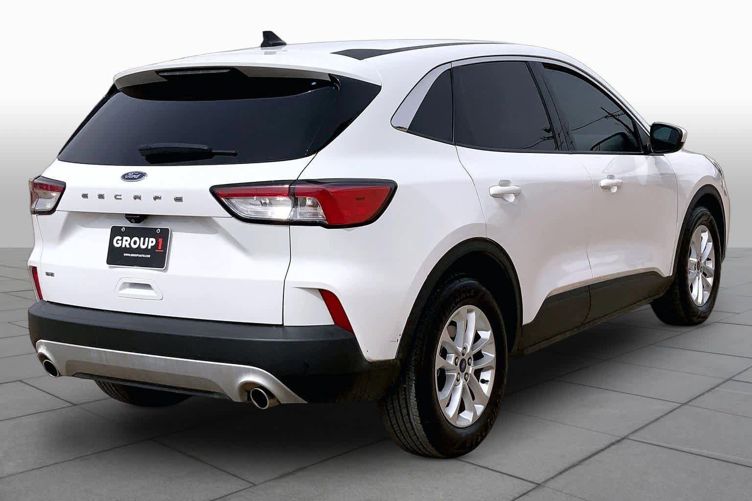 Certified 2021 Ford Escape SE FWD image 13
