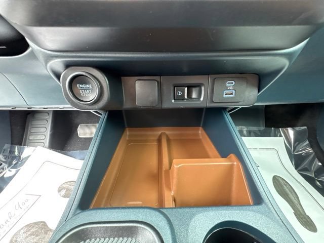 Certified 2022 Ford Maverick Lariat FWD image 18